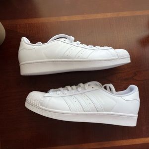 men's white adidas superstar shoes